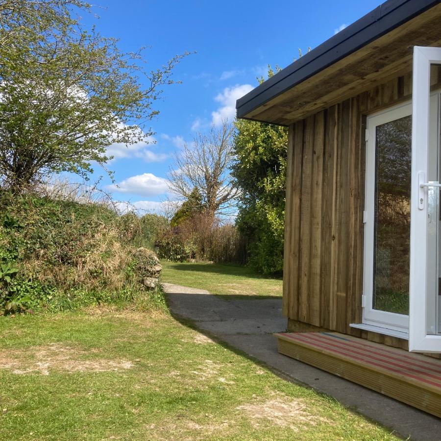 Woodpecker Glamping Cabin Bodmin Eksteriør bilde
