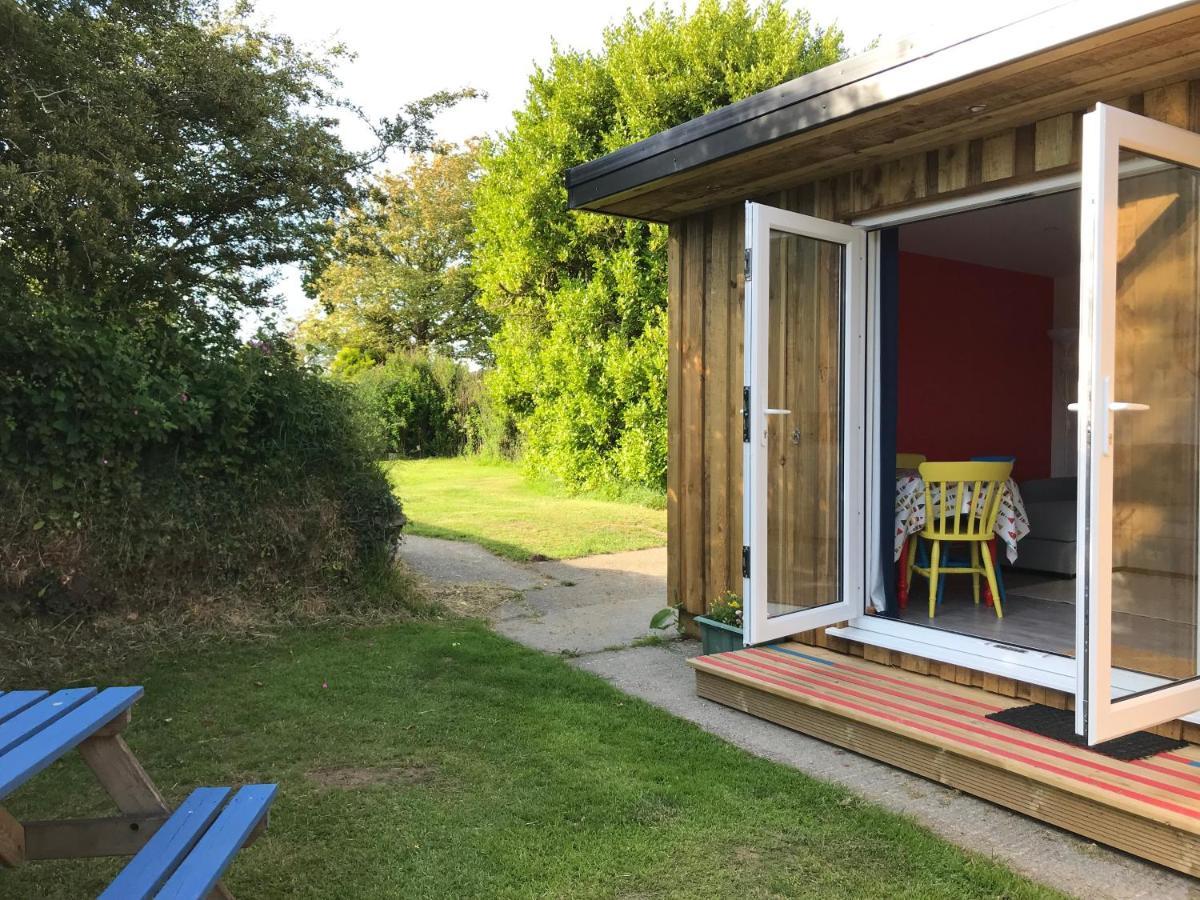 Woodpecker Glamping Cabin Bodmin Eksteriør bilde